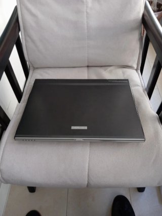 Portátil Asus M6000NE Negro