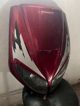 Plástico frontal Peugeot Speedfight