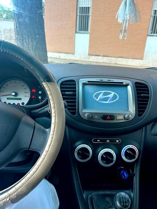 Hyundai i10 2011