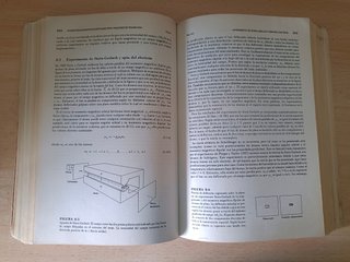 Física cuántica átomos, moléculas, sólidos, núc...