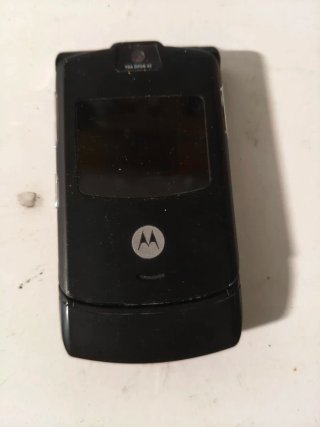 Lote 4 móviles antiguos: Sony Ericsson, Motorola,
