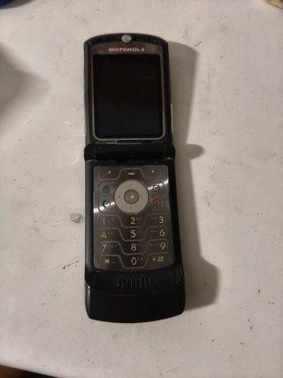 Lote 4 móviles antiguos: Sony Ericsson, Motorola,