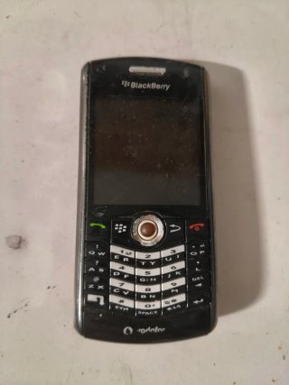 Lote 4 móviles antiguos: Sony Ericsson, Motorola,