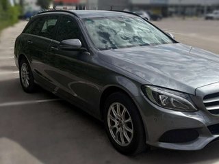 MERCEDES clase c
