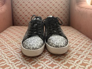 Zapatillas Michael Kors Originales Talla 42
