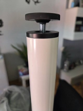 Mesa escritorio Linnmon gris oscuro