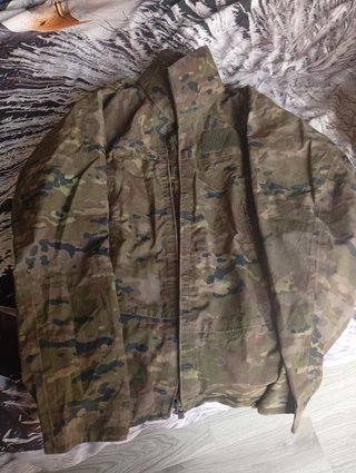 Conjunto militar intemperie nuevo