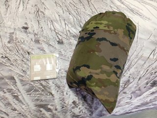 Conjunto militar intemperie. Talla M