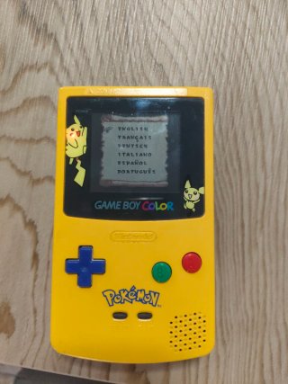 Game Boy Color Edición Pokémon Amarillo