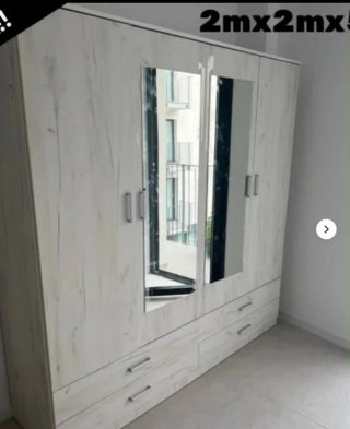 Armário 280€ nuevo