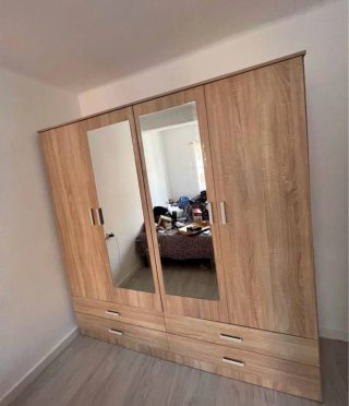 Armário 280€ nuevo