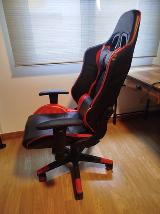 Silla Gamer Negra y Roja