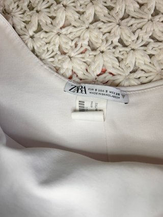 Top Zara Blanco Asimétrico