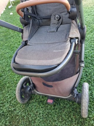 Capazo + silleta de paseo Bébé Confort