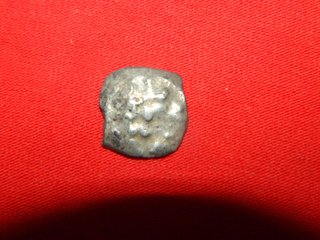 Impresionante Obolo de plata Griego 0,5 gramos