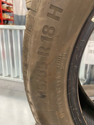 Neumáticos Continental 215/55R18