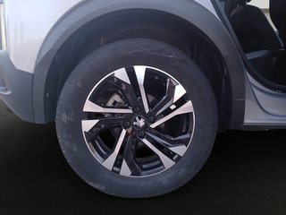 Peugeot 2008 BlueHDi 130 S&S Allure EAT8 96 kW (130 CV)