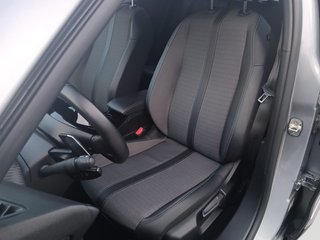 Peugeot 2008 BlueHDi 130 S&S Allure EAT8 96 kW (130 CV)