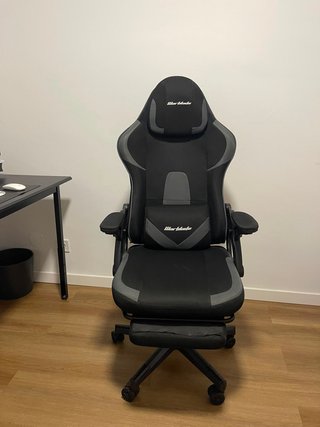Silla Gamer WarBlade Negra y Gris