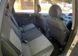 opel meriva 2010 2010