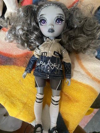 Muñeca Rainbow High