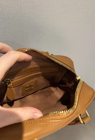Bolso Miu Miu Marrón Cuero