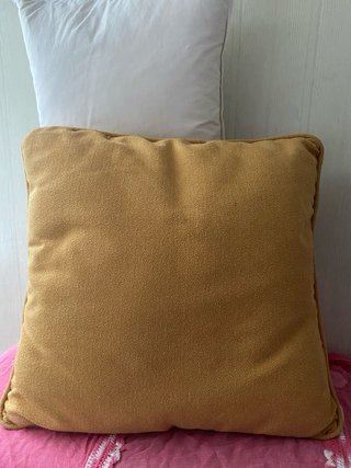 Lote 4 piezas: 2 almohadas y 2 cojines