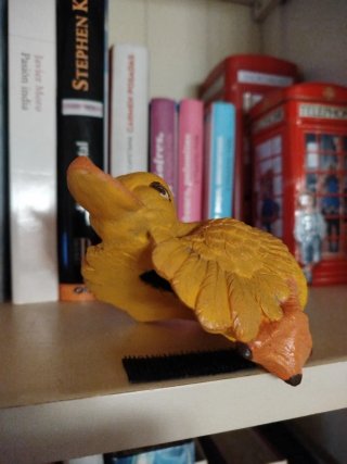Figura de pato decorativa