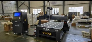 Fresadora CNC ONIX 2.5x1.3m