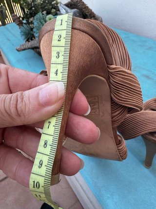 Sandalias tacón Chesco marrones
