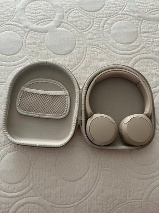 Cascos Sony Beige con funda