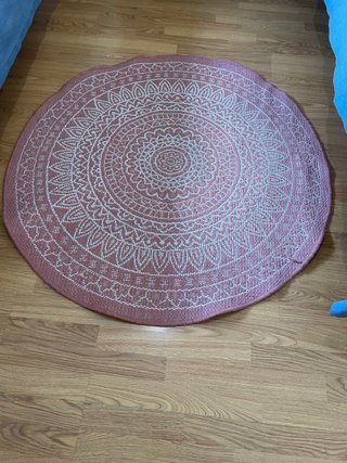 Alfombra redonda salmón con diseño mandala