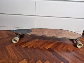 Longboard de madera nuevo