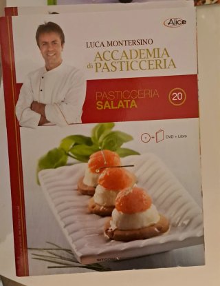 Croissant e biscotti. Ediz. illustrata
