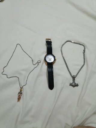 Orologio Maserati e 2 collane