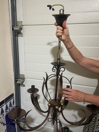 Lámparas de forja marrón y dorada