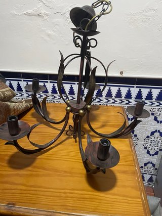 Lámparas de forja marrón y dorada