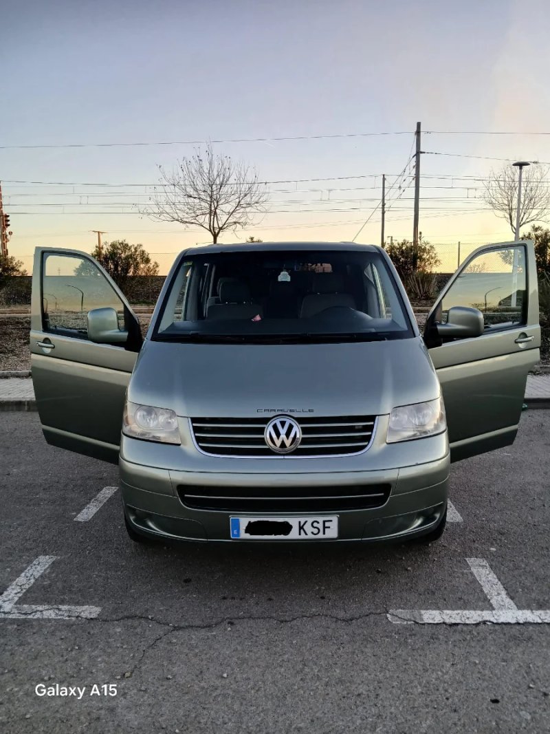 Volkswagen Caravelle 2006 - foto 1