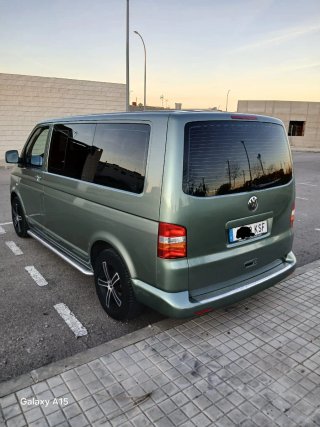 Volkswagen Caravelle 2006