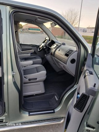 Volkswagen Caravelle 2006