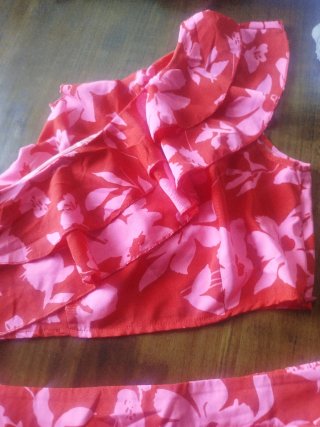 Conjunto top y shorts estampado floral