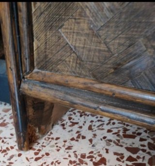 Mueble de bambú