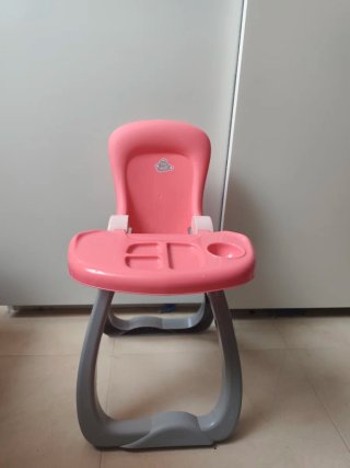 Cocina infantil, trona para muñeca