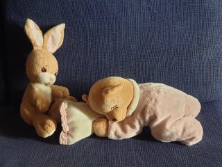 Lote peluches 5: Mickey, Minnie, Conejo y más