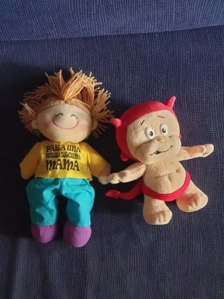 Lote peluches 5: Mickey, Minnie, Conejo y más