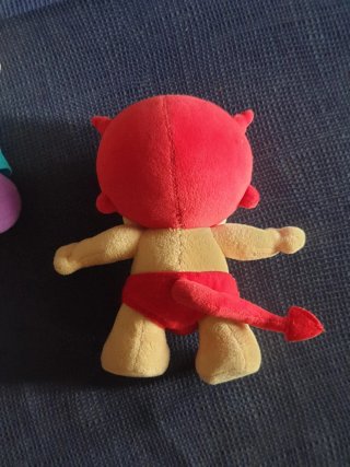 Lote peluches 5: Mickey, Minnie, Conejo y más