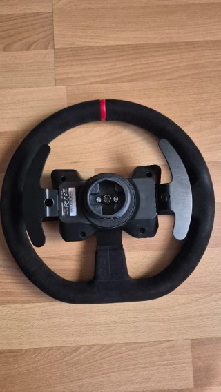 Volante Ferrari Thrustmaster