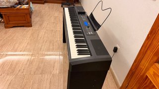 Piano Digital Roland RP-35