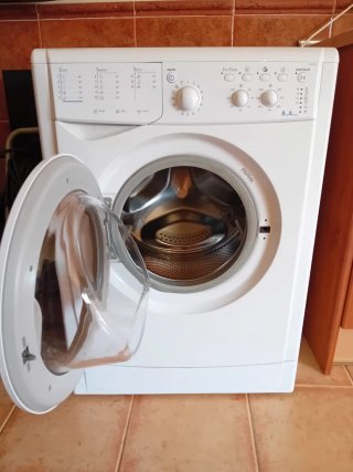 Lavadora Indesit 8kg Clase A