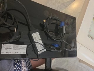 Monitor LG Flatron E2240